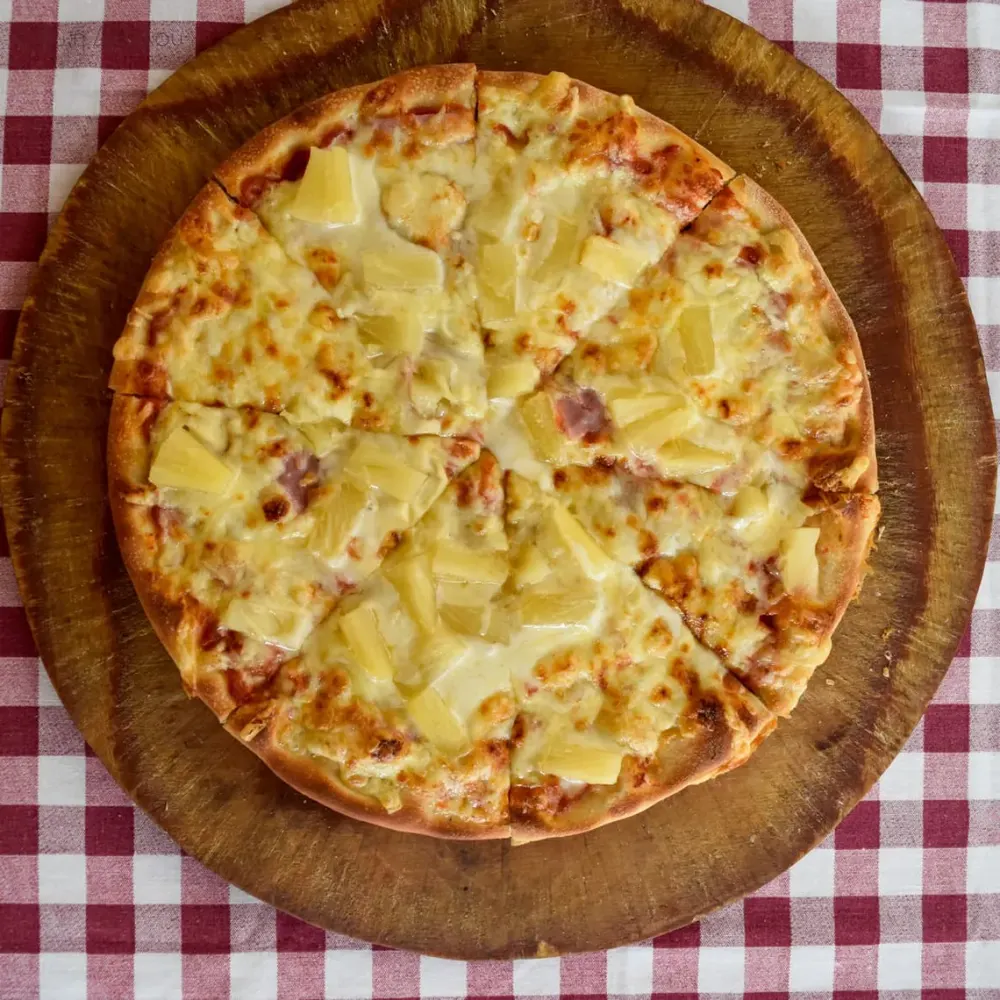 Pineapple pizza — Buona Sera